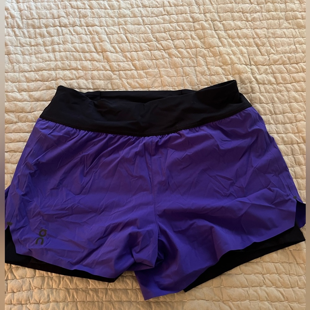 ON Running workout shorts